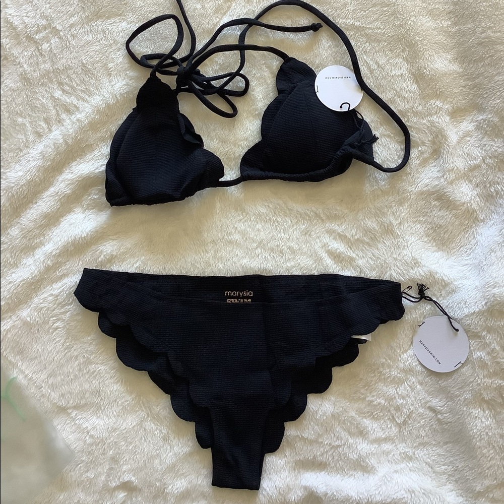 Marysia Swim scalllop black top